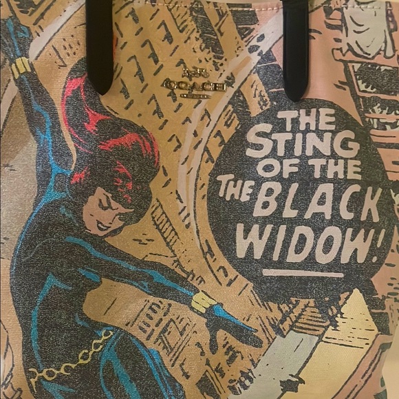 Coach & Marvel Limited Edition Black Widow Tote Bag - Picture 11 of 11